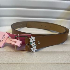 Kate Spade 32 mm Daisy Loop Belt Brown Leather NEW